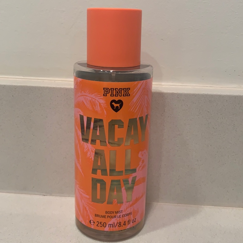 NWT Victorias Secret PINK “Vaca All Day” body mist